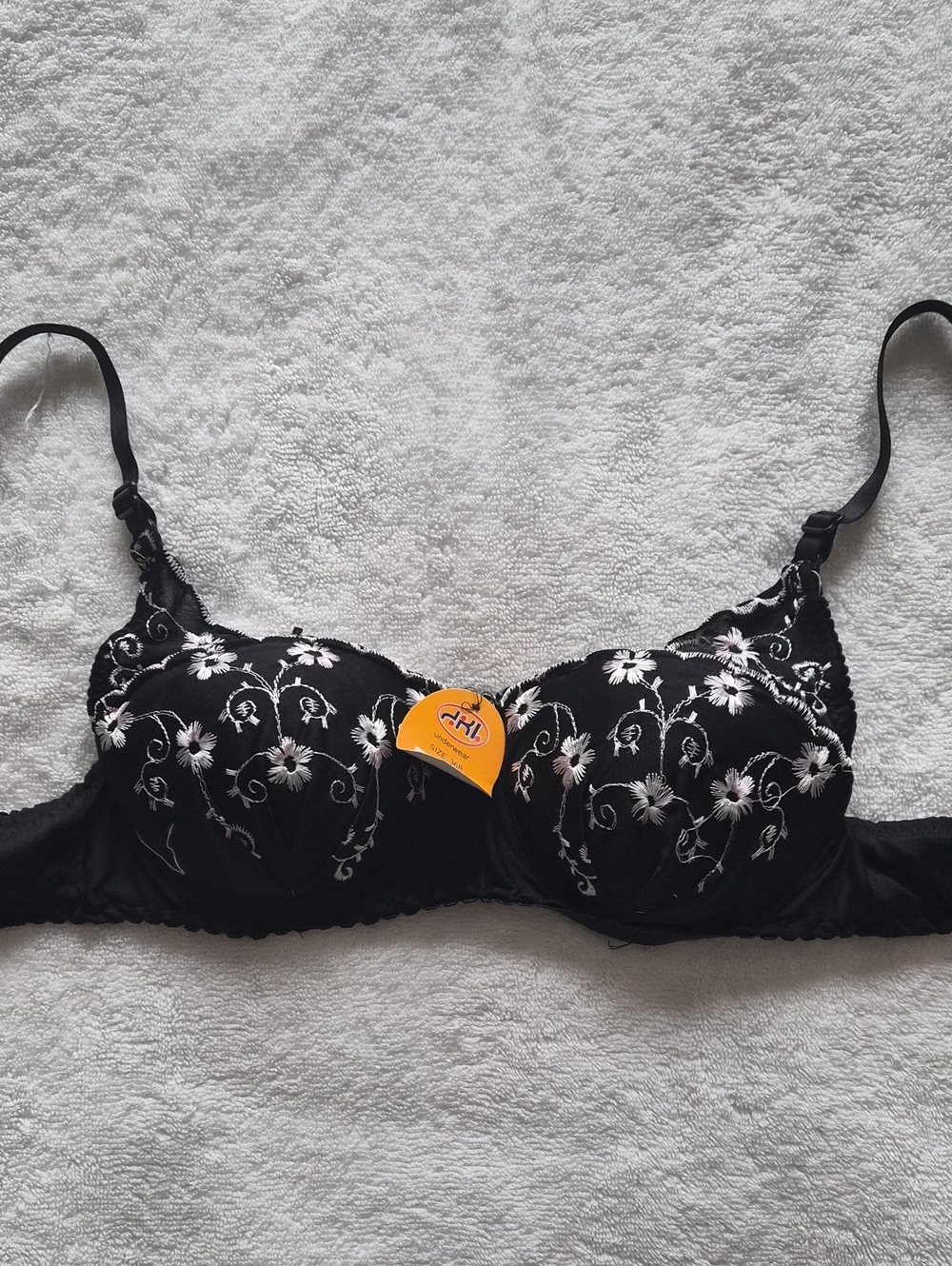 Black Floral Embroidered Underwire Bra